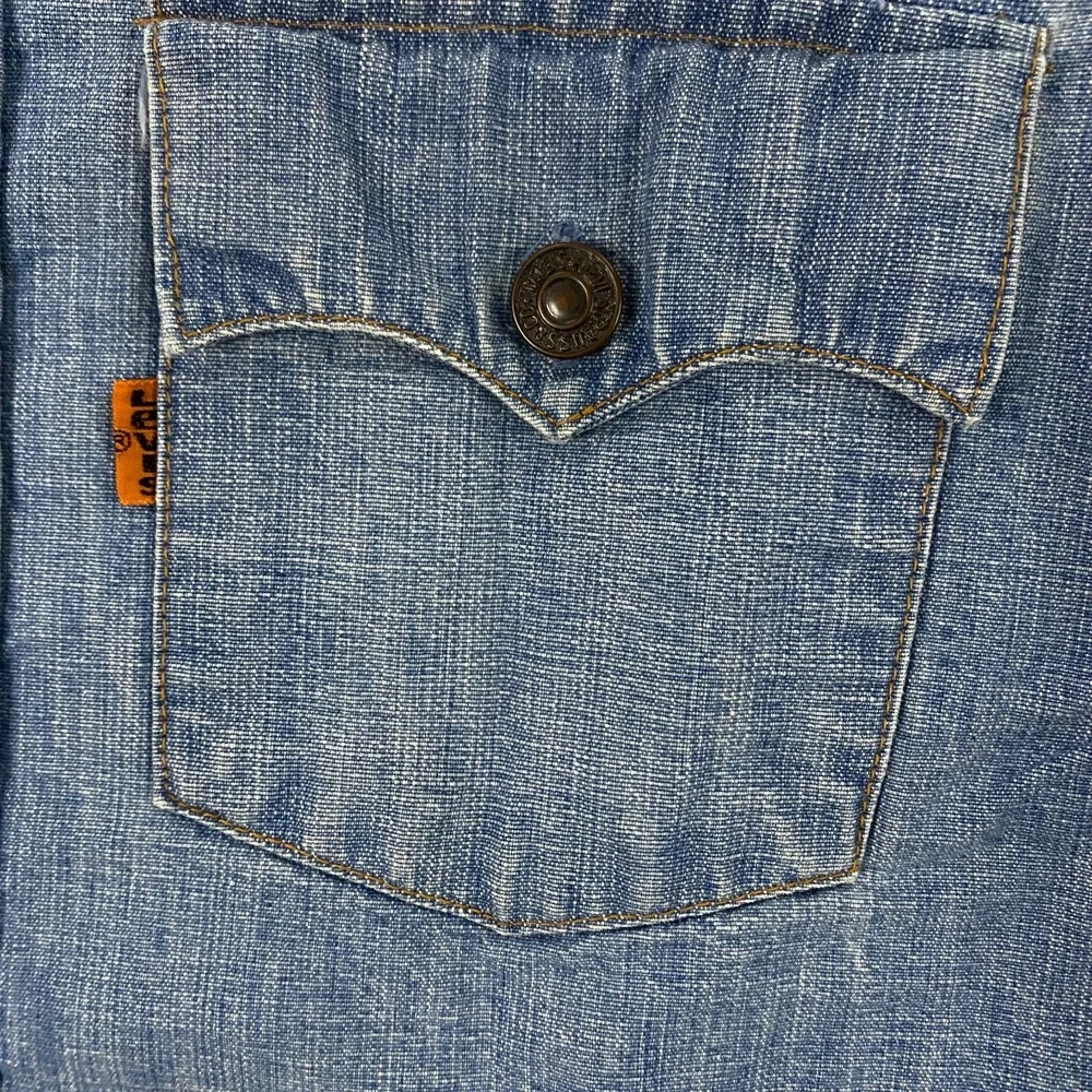 Vintage Levi's Denim Shirt Medium Orange Tab Dagger‎ Collar Western Jean 70s